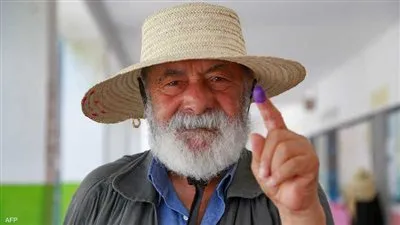 عاجل.. العليا للانتخابات: نعلن إقرار مشروع الدستور الجديد للجمهورية التونسية