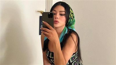 بعد خضوعها لجلسة تصوير بوضعيات غريبة.. هيفاء وهبي تركب التريند