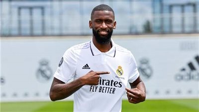 روديجر يقود أزمة كبرى مع انشيلوتي في ريال مدريد