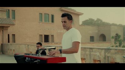 هشام خرما.. يقدم رؤية فنية جديدة لـــ