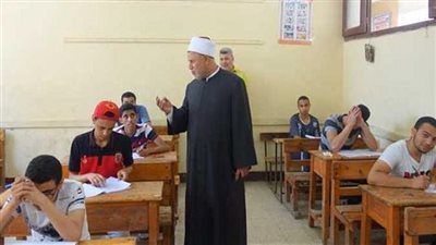 عاجل.. أسماء الخمس الأوائل على الشعبة الإسلامية في الثانوية الأزهرية