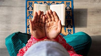 فإني قريب (9).. دعاء الجمعة أفضل أيام الله