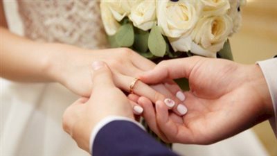 داعية: ليس من حق المرأة كتابة قائمة منقولات في هذه الحالة (فيديو)