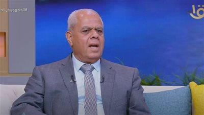 أستاذ مناهج: الدولة توفر التعليم باللغة الإنجليزية من أولى إعدادي مجانا (فيديو)