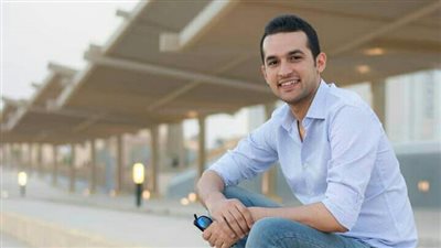 لهذا السبب.. محمود المنسي يعتذر لأكرم حسني