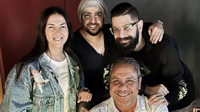  دنيا سمير غانم تتصدر تريند جوجل بعد نشرها صورة برفقة فريق عمل 