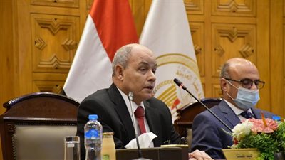 تمهيدًا لـ cop 27.. رئيس النيابة الإدارية يوجه بإعداد بيان تفصيلي عن قضايا المخالفات البيئية