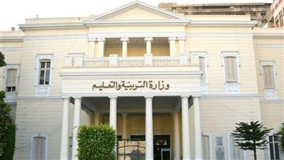 فئة ممنوعة.. كافة التفاصيل من المدارس الأزهرية إلى المدارس العامة