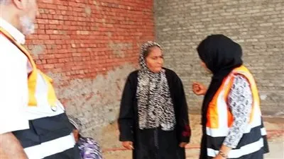 فريق التدخل السريع بالتضامن الاجتماعى يوفر أوجه الرعاية لسيدة بلا مأوى