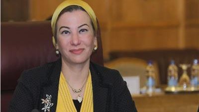 وزيرة البيئة تعلن إنارة شوارع شرم الشيخ بالطاقة الشمسية (فيديو)