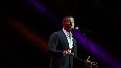 كاظم الساهر يرحب بالجمهور المصري في أحدث حفلاته بالساحل الشمالي