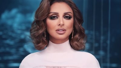 بهذه الطريقة.. أنغام توجه رسالة غامضة لجمهورها