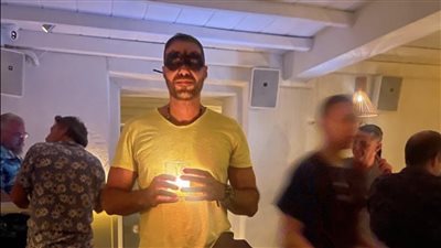 بإطلالة غريبة.. أحمد صلاح السعدني يمازح جمهوره بأحدث ظهور له 