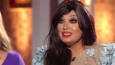 بعد تصدرها للتريند.. شاهد أجرأ إطلالات لفيفي عبده