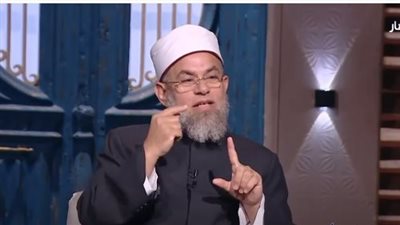 موظف يعترف: 