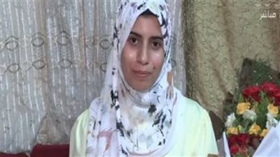 الأولى على الثانوية أدبي: 