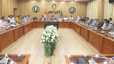 محافظ المنوفية يناقش تنفيذ الموجة الـ(20) لإزالة التعديات على أملاك الدولة