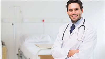 أهمية اللجوء إلى الطبيب: البوصلة نحو الصحة والعافية