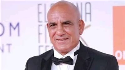 شاهد.. محمد لطفي برفقه سيد رجب وأحمد السبكي من كواليس مسلسل 