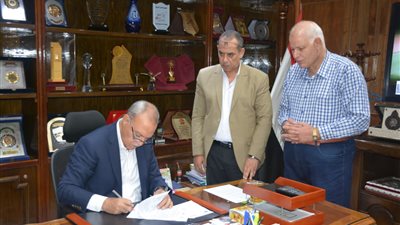 محافظ القليوبية يُقرر النزول بدرجات الحد الأدنى لتنسيق القبول بالمدارس الفنية