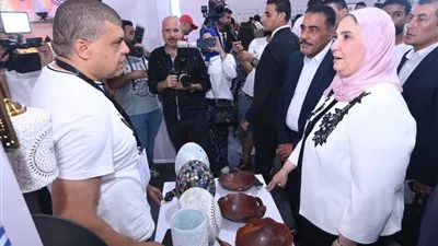  وزيرا التضامن والشباب ومحافظ مطروح يفتتحون معرض 