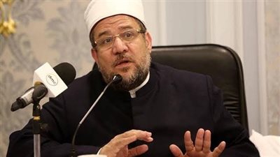 وزير الأوقاف يعلق على ظاهرة الخطب الصفراء