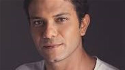 آسر ياسين ينعى ضحايا حادث كنيسة أبو سيفين 