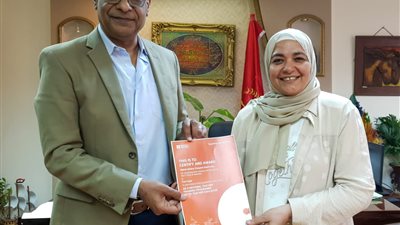 وكيل تعليم بورسعيد يكرم أعضاء البرنامج القومى لتدريب معلمى اللغة الإنجليزية بالمحافظة