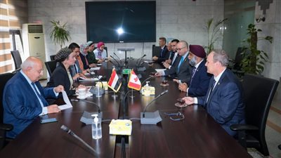 وزيرة البيئة تناقش مع وزير التنمية الدولية الكندي التعاون المشترك فى المناخ