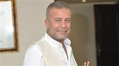 شريف منير برفقة عائلته في أحدث ظهور له