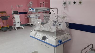 تشغيل وحدات العناية 