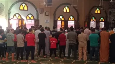 تشييع جثمان الطفل المتوفي في حادث انهيار دار المناسبات ببنها (صور)