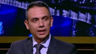 هل على مصر استكمال إنشاء العامصة الإدارية؟.. خبير اقتصادي يرد (فيديو)