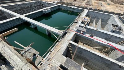 محافظ بورسعيد: مشروع توسعات محطة معالجة صرف صحي بورفؤاد يعمل بطاقة ٢٠ الف م٣/يوم 