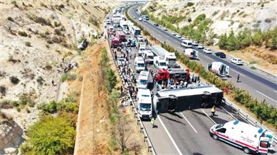 تعرض حافلة على متنها 23 سائحا سعوديا لحادث سير في تركيا