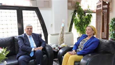 وزيرا التعليم العالى والبيئة يناقشان استعدادات مصر لمؤتمر تغير المناخ COP27