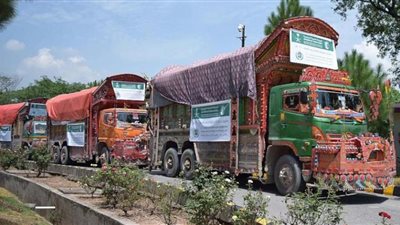 السعودية تسلم باكستان الدفعة الثالثة من مساعداتها لمتضرري الفيضانات