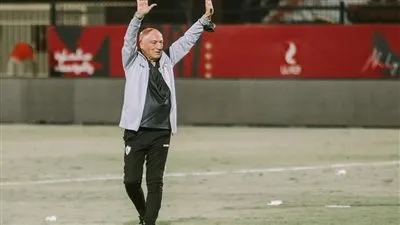 آخر تطورات عودة فيريرا لقيادة الزمالك.. وموعد أولى الأبيض تحت قيادته