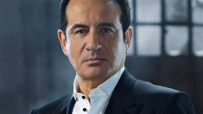 محمد ثروت يستعد لطرح أغنية 