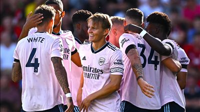  تاريخ مواجهات آرسنال ضد أندية مجموعته في الدوري الأوروبي