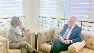 وزيرا الري والبيئة يناقشان جهود تطوير البحيرات الطبيعية واستعدادات 