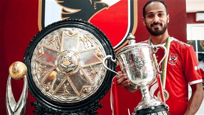 اعتزال آخر نجم في جيل الأهلي الذهبي.. ماذا قدم الحاوي وليد سليمان مع القلعة الحمراء؟