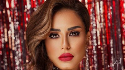 شاهد.. أحدث ظهور لـ الفنانة منة فضالي