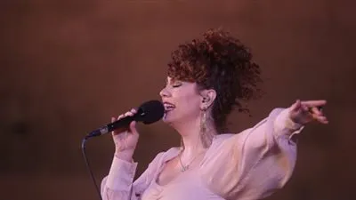 لينا شاماميان تكشف تفاصيل ألبومها الجديد 