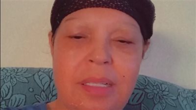 بعد مرضها بسبب السحر والحسد.. تعرف على حالة فيفي عبده الصحية