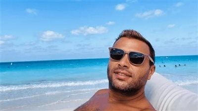 بهذه الطريقة.. رامي صبري يستمتع بعطلته الصيفية 