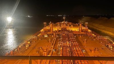 شاهد.. أول لقطات للسفينة AFFINITY 5 بعد نجاح تعويمها 