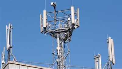 انقطاع الإتصالات والإنترنت بشكل مفاجئ في لبنان