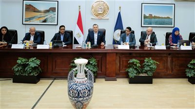 اكتمال تجهيز 85 فاترينة عرض بالمتحف الكبير.. والاستعداد لاستقبال 300 قطعة أثرية