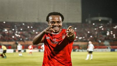 مفاجأة مدوية.. الأهلي يحسم مصير بيرسي تاو مع الفريق